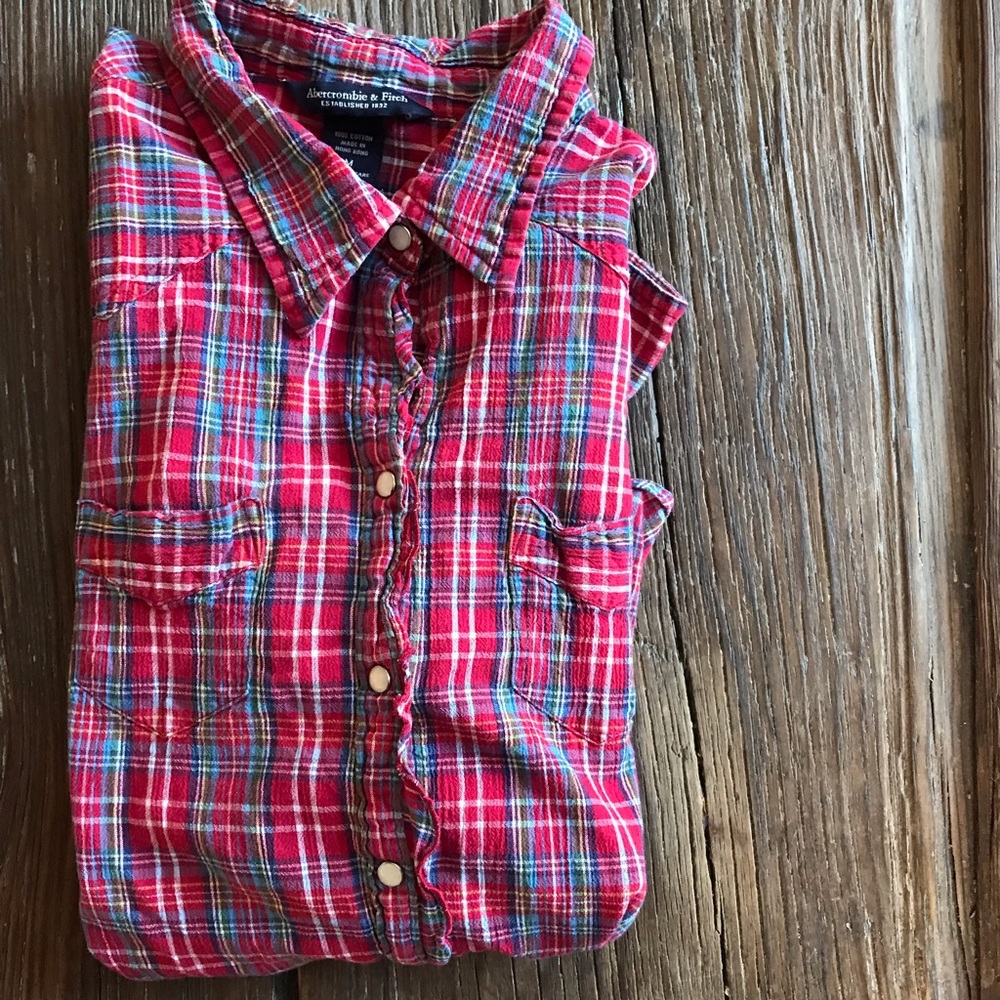 Abercrombie & Fitch 100% cotton medium tee